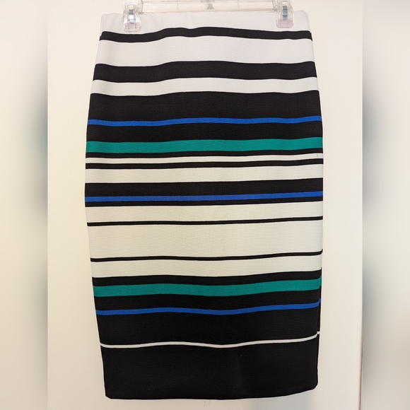 ECI New York Pencil Skirt, size Medium - Picture 1 of 3